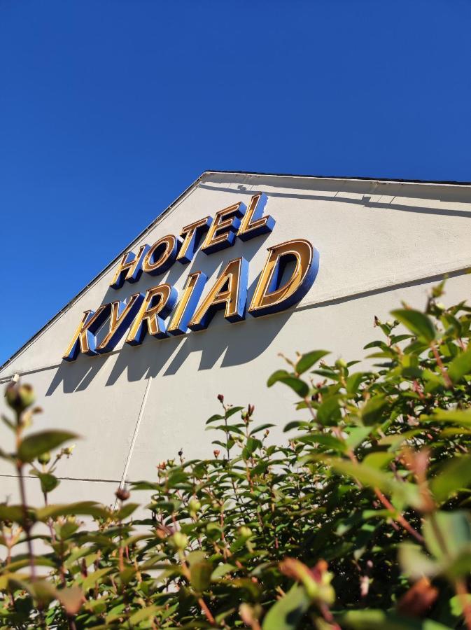 Kyriad Tarbes Odos Esterno foto